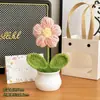 Presente de Aniversário Meninas Flor Plissada em Vaso Estação Decoração de Mesa Ornamentos Artesanais Lã Artificial Flor Artificial