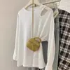 Camiseta Longa Vazada Estilo Americano High Street Feminina Nova Moda 2024 Primavera e Outono Marca de Moda Design Pesado Ombro Solto Top