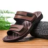 Sandalias para Hombre de Venta Caliente Transfronteriza de Amazon Verano Exteriores Antideslizantes Suela Suave Playa Doble Uso Chanclas Casuales 8903
