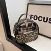 Nueva Bolsa de Maquillaje Estilo Europeo y Americano con Estampado de Leopardo Personalizado, Neceser, Bolsa de Almacenamiento de Nicho, Bolsa de Tocador de Gran Capacidad para Mujeres