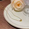 Joyería Transfronteriza Europea y Americana Moda y Exquisito Colgante Nicho Cadena Clavicular No Descolorante Oro de 18K Acero Titanio Accesorios de Collar para Mujer