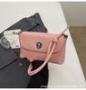 Bolso Pequeño de Diseño Nicho para Mujer 2025 Nuevo Moderno Retro para Viaje al Trabajo Bolso de Hombro Popular de Moda Bolso Cruzado Bolso Tipo Baguette Francés