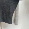 Imprescindible de Diseño de Nicho Suelto Abertura Lateral Contraste de Lana Delantero y Trasero Suéter Grande Moderno y Versátil Longitud Media Mangas Largas