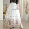 Saia Bordada Floral Patchwork para Mulheres 2026 Novo Estilo de Verão Estilo Delicado Cintura Alta Emagrecedora Saia Bolo Linha A Longa