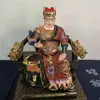Estatueta Finamente Esculpida e Pintada em Madeira de Cipreste do Imperador da Luz Dourada, Rei dos Cavalos e Deus do Fogo com Três Olhos, Ornamento Decorativo Feito de Artesanato em Madeira Maciça
