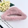 Pinza de Garra Grande Hueso de Pescado Triángulo 14 cm Accesorios Completos para el Peinado con Flequillo de Pelo de Zorro Lado Posterior de la Cabeza Horquilla
