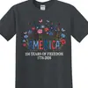 250º Aniversário dos Estados Unidos Camiseta Escura Floral Patriótica 4 de Julho, 1776-2026 Camiseta de Flores Silvestres