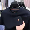 Camiseta de manga corta para hombre de algodón de fibra larga de doble cara de 230 g, nuevo modelo de verano 2026, cuello redondo, logo de caballo bordado, camiseta de manga corta transpirable para hombre