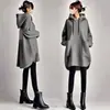 Sudadera con capucha tipo vestido de comercio exterior transfronterizo estilo japonés con bolsillos traseros plisados y empalmes, Top pullover de longitud media para mujer de primavera