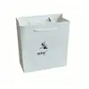 Moda Europea y Americana Labiales Perfumes Bolsos, Cajas de Regalo de Productos para el Cuidado de la Piel, Bolsos de Mano, Bolsas de Papel Kraft, Cajas para Labiales, Cajas para Perfumes en Stock