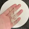 Pendientes de Borla de Pétalos de Dopamina Suaves y Frescos Estilo Francés, Pendientes Dulces de Vacaciones Estilo Celebridad de Internet Súper Hada y Elegantes