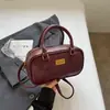 Bolsa Pequena de Alta Qualidade, Estilosa e Vintage para Mulheres, Novo Modelo Primavera 2026, Bolsa Transversal, Bolsa de Mão para o Dia a Dia, Bolsa de Bowling