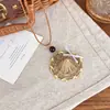 Collar Tejido Estilo Bohemio Étnico Corazón de Amor Luna para Mujer, Diseño Largo Vintage con Colgante Único