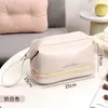 Bolsa de Maquiagem Dupla Camada Nuvem Portátil Ins Grande Capacidade Resistente a Manchas para Mulheres Bolsa de Armazenamento Impermeável de Alta Qualidade Bolsa de Higiene Pessoal Portátil