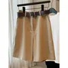 Recomendado! Versátil estilo old money shorts casuais de lã e linho cáqui de cinco pontas com cinto