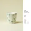 Taza de Cola con Diseño de Sombra de Bambú Verde Claro Bajo Esmalte Pintada a Mano, Taza de Café Cerámica de Alta Estética, Taza Maestra, Accesorio para Ceremonia de Té