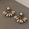 Pendientes de Perla en Forma de Abanico de Diamantes Retro Aguja Plateada, Pendientes Elegantes Vintage Vintage, Pendientes de Lujo Accesible y de Gama Alta para Mujeres