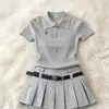 Conjunto de Roupa de Verão para Crianças Médias e Grandes 2026 Novo Estilo Meninas Estudantes Saia de Verão Saia Polo Manga Curta Conjunto Fashion de Duas Peças