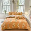 Suave juego de ropa de cama de lujo con estampado floral rosa, tela cepillada de doble cara engrosada, fresco y dulce, adecuado para todas las estaciones en el dormitorio