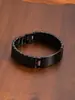 Pulseira de Relógio Masculino de Luxo Transfronteiriça, Bracelete de Aço Titânio com Gravação a Laser do Logo, Banhado a Ouro 18K, Bracelete Hip-Hop que Não Desbota
