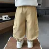 Calça Cargo Casual Nova Outono 2026 Infantil Calça Longa Solta Estilo Coreano Infantil Calça Jogger de Algodão Estilosa Infantil