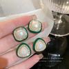 Nuevos aretes de tuerca de perla barroca vintage de aguja de plata S925 para mujer diseño nicho de Corea del Sur aretes geométricos verdes moda