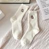Calcetines de Terciopelo Australiano con Bordado de Lazo para Mujer Otoño e Invierno con Forro Polar Calcetines Gruesos Cálidos para Dormir Calcetines Lindos Suaves Cerosos de Piel para Mujer