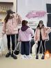 Jaqueta de Fleece para Meninas Outono e Inverno 2025 Novo Estilo Jaqueta Infantil Acolchoada de Algodão de Inverno Tops Duas Peças Falsas para Meninas