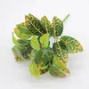 Planta verde artificial rabanete verde grama coração de galinha parede de fundo de planta arranjo de flores de grama planta verde única folha de plástico sala de estar sala de jantar decoração
