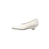 Sapatos de Salto Único Apontados de Couro de Ovelha de Primeira Camada para Mulheres, Sapatos de Salto Médio Únicos, Novo Estilo de Outono, Couro Genuíno, Cor Sólida, Sapatos Únicos Profissionais, Sapatos de Trabalho para Mulheres