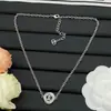 2025 Nuevo Modelo Chanel Auténtico de Marca Collar Redondo Trenzado Doble C para Mujer, Collar Versátil de Lujo de Alta Gama al por Mayor