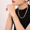 Pulsera Duoduo de Arroz Estilo Ins Europeo y Americano Acero Inoxidable Hecha a Mano Incrustada Flor de Ciruelo de Circonita para Mujer Lujo Ligero para el Trabajo Chapado en Oro de 18k