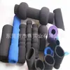 Fabricantes de Dongguan produzem borracha NBR colorida lisa e capa de cabo de plástico e espuma de esponja de plástico manga de proteção de cabo