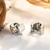 Pendientes de aro lisos, anchos y pequeños para hombres y mujeres, pendientes de aro lisos, modernos y únicos, mini ear cuffs de alta gama, regalo versátil y de moda