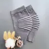 Rodilleras Finas de Algodón Puro para Calentar, Adecuadas para Hombres y Mujeres con Piernas Frías por la Edad, Protección de la Articulación de la Rodilla Contra el Frío, para Dormir y Correr, Protección al Flexionar la Rodilla