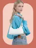 Nuevos Bolsos de Moda para Mujer, Bolsos Acolchados Sencillos de Color Sólido, Diseño Versátil de Nicho, Fábrica de Guangzhou