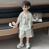 Conjunto de Verano para Niños, Estilo Delgado para Niños Pequeños, Conjunto de Ropa de Verano, Conjunto de Dos Piezas de Camiseta de Manga Corta y Pantalones Cortos para Niños Pequeños