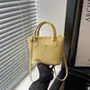 Bolso tipo cubo retro minimalista nuevo, bolso casual de moda, bolso de hombro y bandolera para mujer con textura, novedad primavera 2026