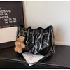 Bolsa Pequena Estilo Coreano Acolchoada Estilo Chanel com Corrente Tendência Bolsa Saco Feminina Nova Moda Primavera 2026 Bolsa de Ombro Transversal