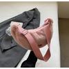 Bolsas de Felpa Transfronterizas para Mujer, Gran Capacidad, Nuevas Bolsas Cruzadas Casuales Otoño e Invierno 2026, Bolsas de Bollo Peludas para Viajar