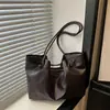 Bolso de Hombro Retro para Viajes Diarios 3D Gran Capacidad Moderno Bolso de Mujer Otoño/Invierno 2026 Nuevo Bolso de Hombro Único de Mano