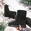 Botas de Nieve de Suela Gruesa con un Elegante Diseño Integrado, Botas de Media Caña, Botines Cortos Forrados de Borrego Invierno 2025, Slip-On, Antideslizantes, Zapatos de Algodón Calientes