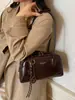 Bolso Casual Gran Capacidad Bolso de Axila para Mujer Bolso de Hombro Simple Retro Moderno Bolso Almohada para Viajero Comercio Exterior Transfronterizo
