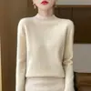 Suéter de lana cálido de punto con cuello semialto, modelo nuevo sin costuras, versátil para otoño e invierno, capa base de moda para mujer