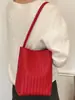 Bolsa com padrão trançado Shuai Mi Jia, bolsa feminina de estilo descontraído, bolsa de ombro única, bolsa de mão sob o braço elegante de alta moda estilo coreano