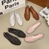 Sandalias de mujer online transfronterizas, chanclas casuales planas de malla hueca de gelatina para playa, venta al por mayor