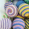 Pelota de Cuerda de Algodón Colorida Transfronteriza 5cm Suministros para Mascotas Juguete para Molestar y Pasear Gatos, Juguete Resistente a los Arañazos y al Desgaste para Aliviar el Aburrimiento, Decoración del Hogar