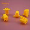 W 2014172 Um sapo amarelo Socket Octogonal Acessórios Dez pólos Acessórios de brinquedo correspondentes Tecnologia Peças de bloco de construção