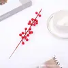 Frutas de Natal, Frutas Vermelhas de Espuma, Galhos de Azevinho, Cachos de Frutas Vermelhas, Frutas da Sorte, Flores Artificiais para Casa, Decoração para Fotografia, Flores Artificiais Atacado