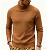Otoño e Invierno Nuevo Suéter de Punto de Color Sólido con Rayas Verticales Ajustado para Hombre Estilo Europeo y Americano Suéter Cálido de Hilo Capa Base